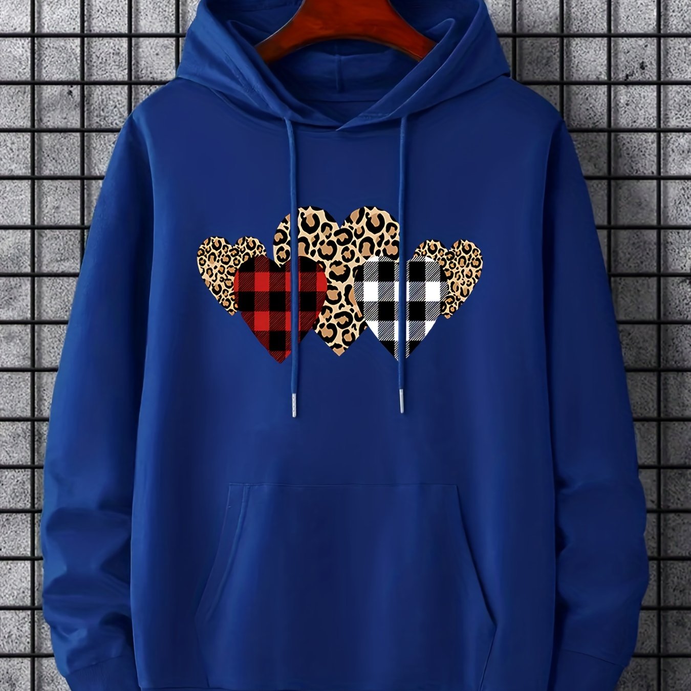Hoodies For Men, Leopard Plaid Hearts Graphic Hoodie, Men's Casual Pullover Hooded Sweatshirt With Kangaroo Pocket For Spring Fall, As Gifts